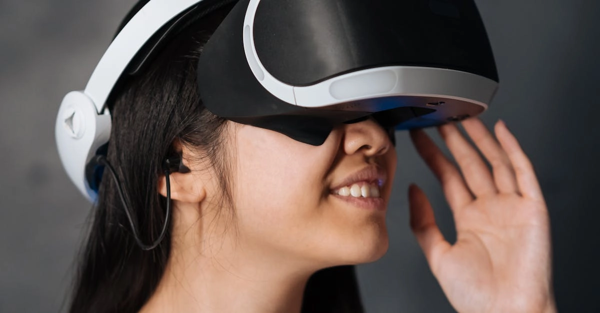 VR-очки как инструмент экономии на развлечениях и образовании