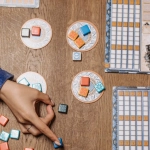 Разумный подход к бюджету развлечений и экономия при играх